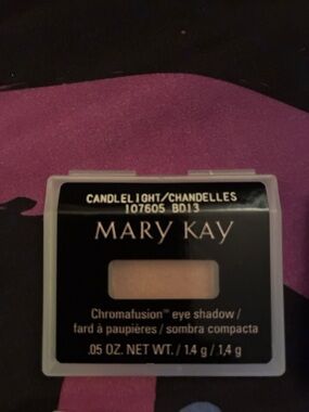 Mary Kay Chromafusion Eyeshadow - Candlelight Champagne Shimmer